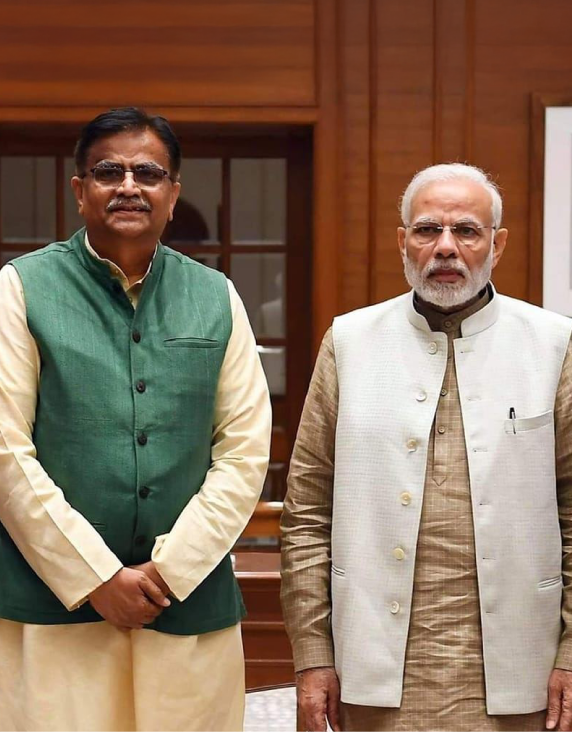 Om Prakash Dhankar - GiveYourBest | Narendra Modi